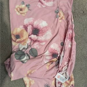 Wonder Nation pink floral thin baby blanket. Like new.
